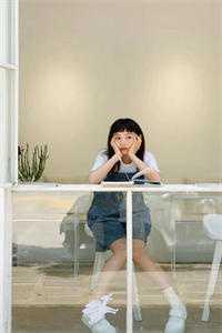 假装怀孕假装摔倒流产