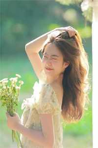 女主人公叫江知晞的