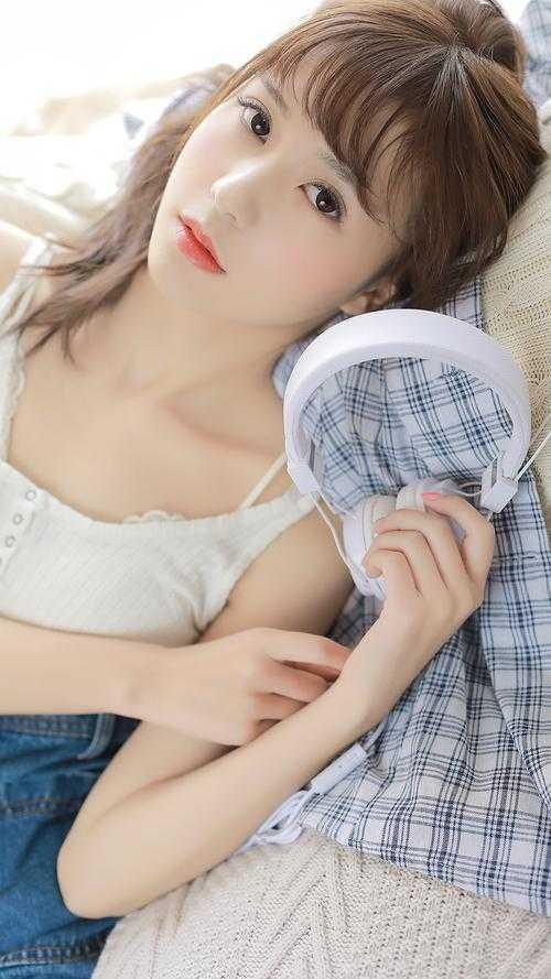 文章出轨是哪一年曝光的