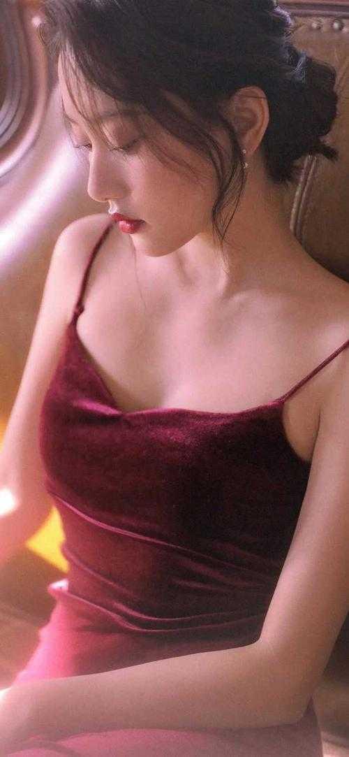 追你时装高冷,我选呆萌校花你哭啥最新章节